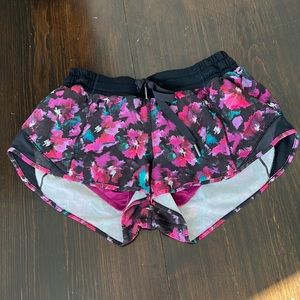 Black pattern Lululemon running shorts - great condition